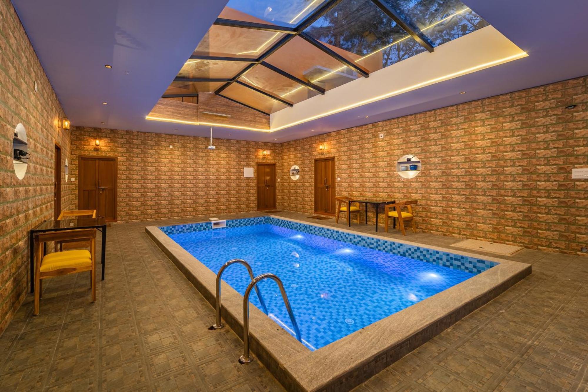 Teak Leaf Gateway Villa With Swimming Pool Indoor Games Kalapettai Luaran gambar