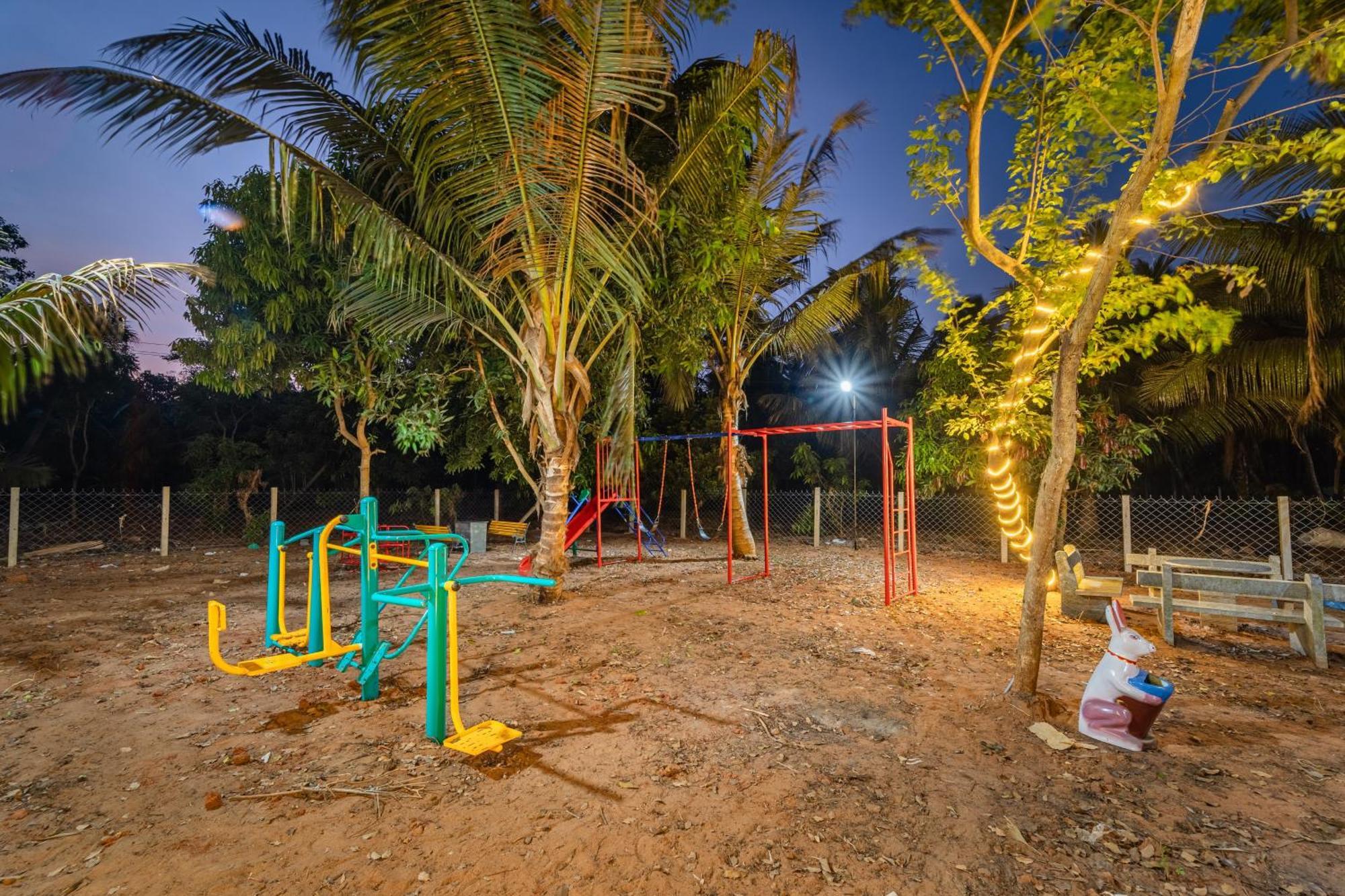Teak Leaf Gateway Villa With Swimming Pool Indoor Games Kalapettai Luaran gambar