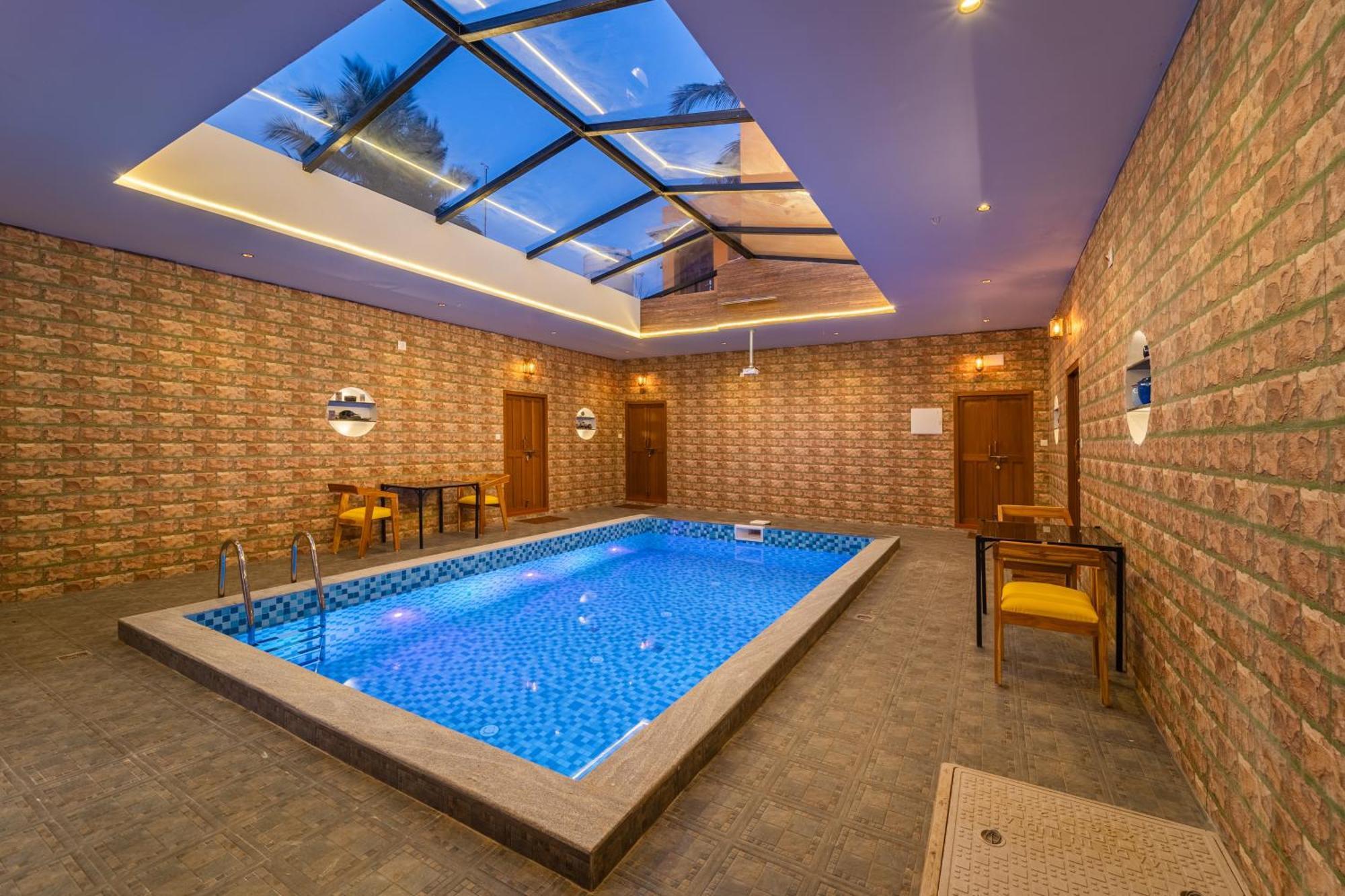 Teak Leaf Gateway Villa With Swimming Pool Indoor Games Kalapettai Luaran gambar